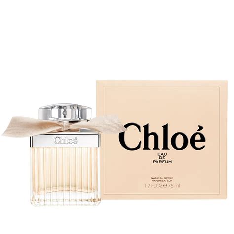 Chloe Signature Eau de Parfum .